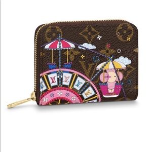 Louis Vuitton Zippy Coin Purse Vivienne Holiday 2020 Monogram Pink Wallet EUC